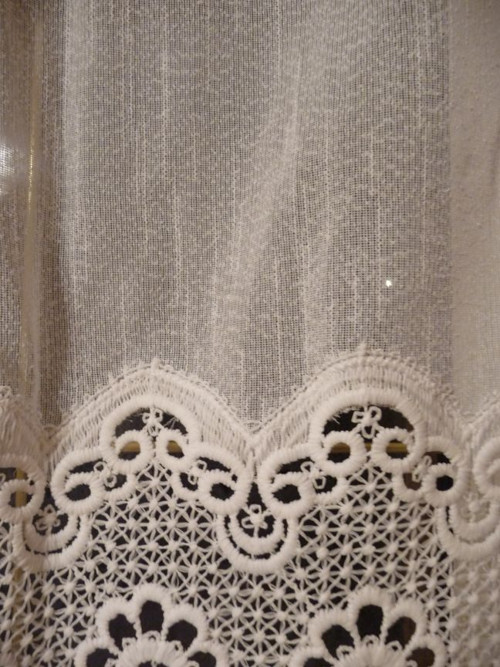 Macramé záclona smetanová — foto 5