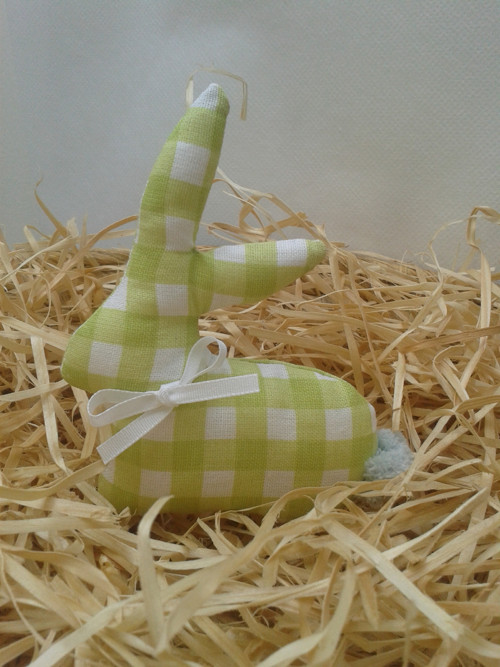 Zajíček jarňáček — foto 2