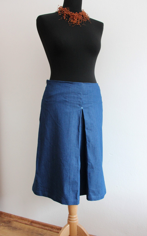 Modrá jeans sukénka pro "letušku" — foto 3