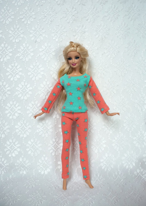 Komplet pro Barbie — foto 2