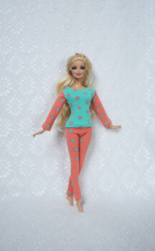 Komplet pro Barbie — foto 3