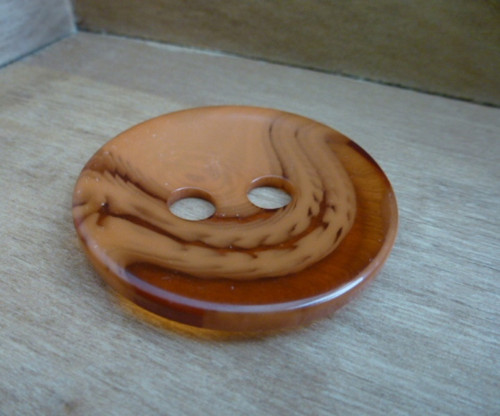 Velký oranžový knoflík — foto 2