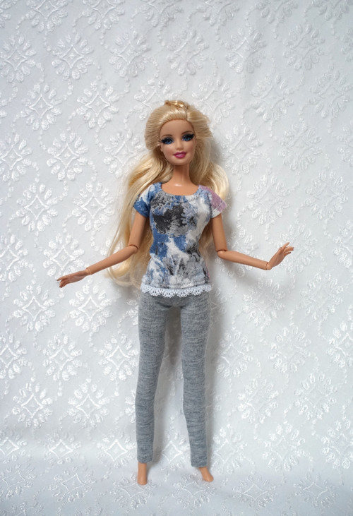 Komplet pro Barbie — foto 2
