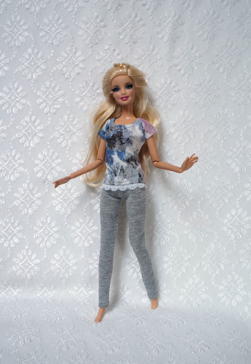 Komplet pro Barbie — foto 3