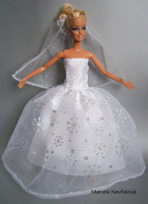 Svatební šaty pro barbie — foto 4
