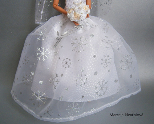 Svatební šaty pro barbie — foto 5