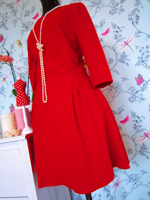 Šaty classic red — foto 2