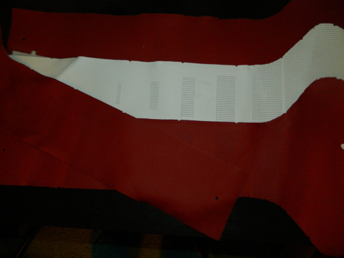 Perforovaná kůže 4ks — foto 2