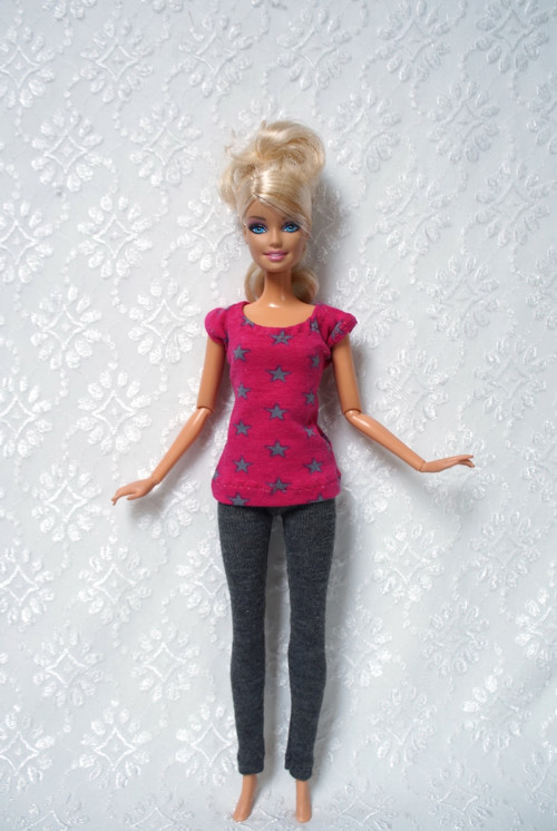 Komplet pro Barbie — foto 2