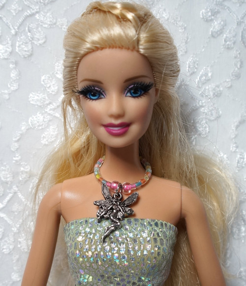 Náhrdelník pro Barbie s vílou — foto 2