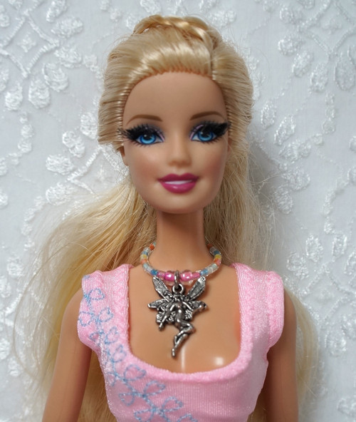 Náhrdelník pro Barbie s vílou — foto 2