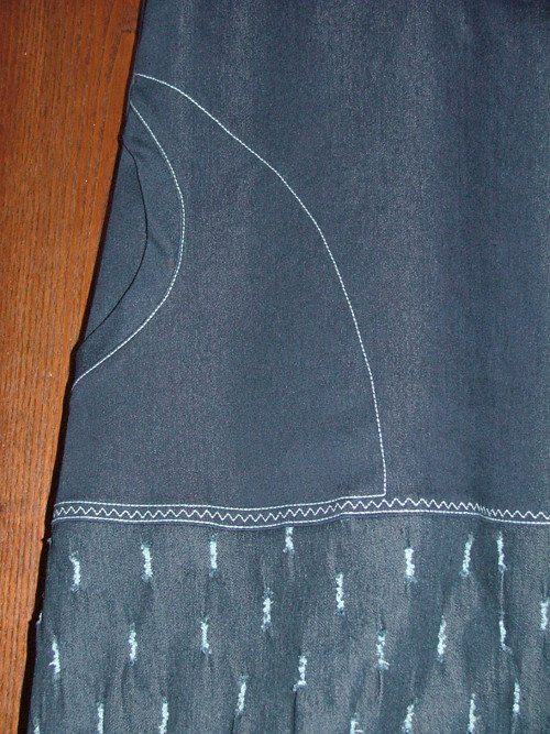 Riflové šaty kombinované — foto 5