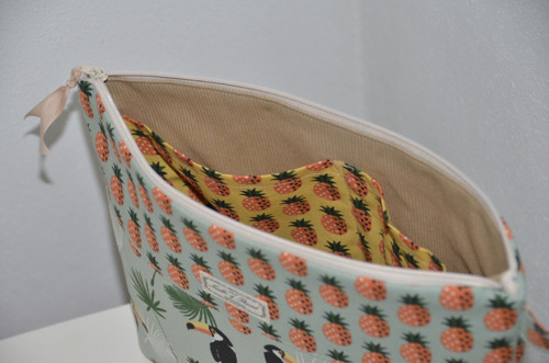 Necesér - tukani a ananas — foto 5
