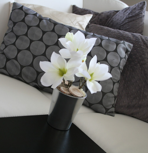 Bílé magnolie ve stříbře — foto 5