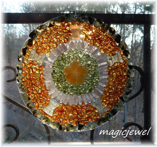 JANTAROVÁ - drahokamová mandala — foto 2