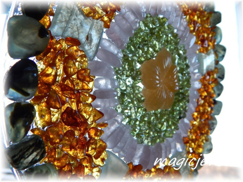JANTAROVÁ - drahokamová mandala — foto 3