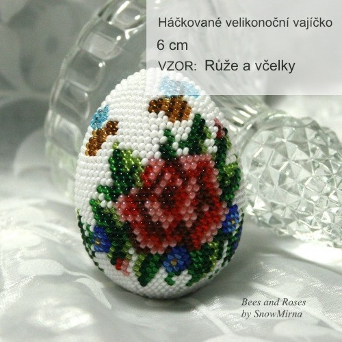 Háčkované vajíčko 6cm VZOR - Růže a včelky — foto 2