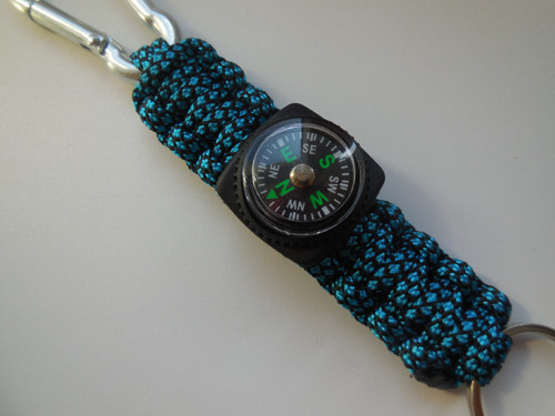 Paracord klíčenka s kompasem — foto 2