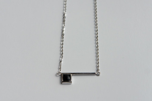 Minimalistický s onyxem — foto 3