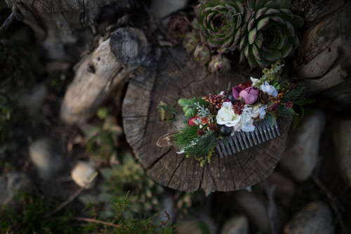 Květinový boho hřebínek "srdce divoké" — foto 4