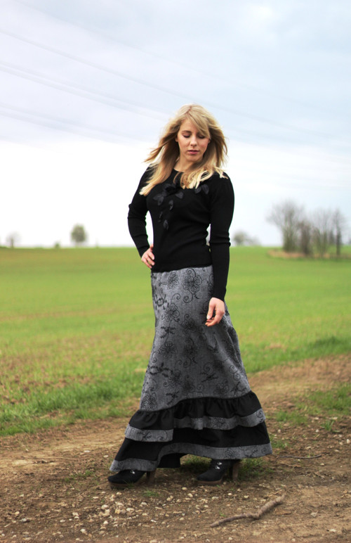 Sukně veskrze romantická modifikovaná:) — foto 2