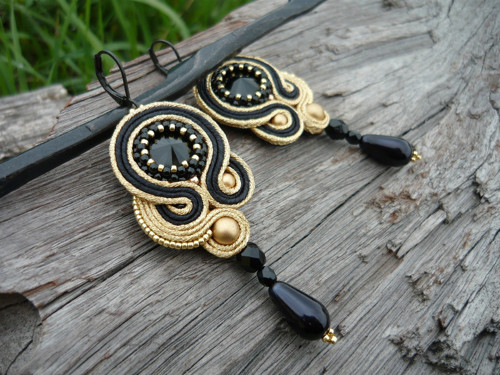 Soutache náušnice Luxury Black&Gold — foto 4