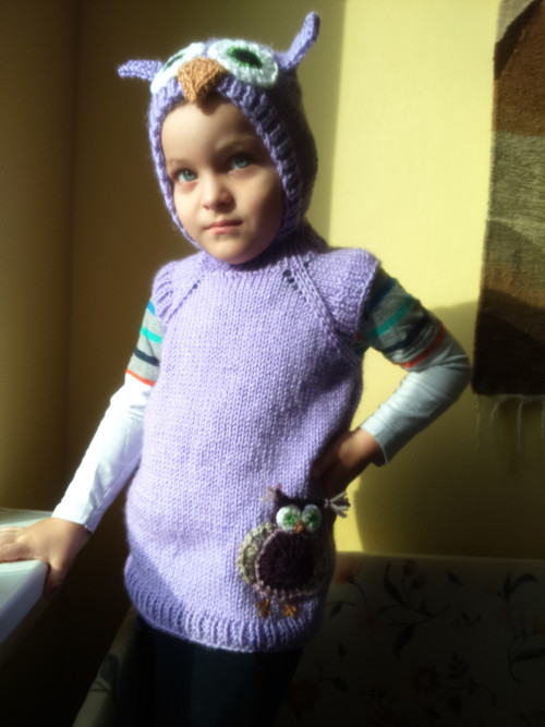 Soví svetr s kuklo-kapucí — foto 6
