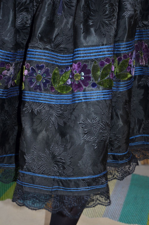 Sukně kolová folklorní — foto 2