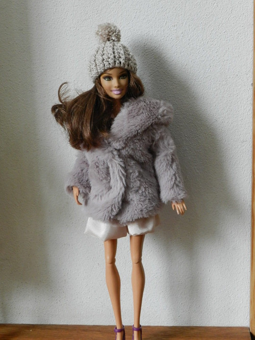 Luxusní kabátek pro Barbie — foto 2