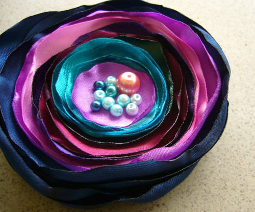 Crazy brož - organza - satén — foto 2