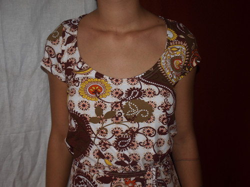 India šaty — foto 6