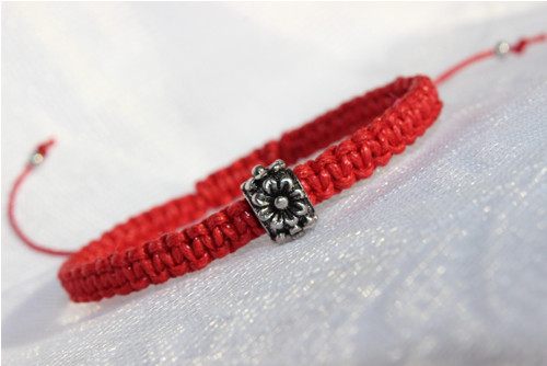 Květinový.. Náramek macramé (Kabbalah) — foto 2
