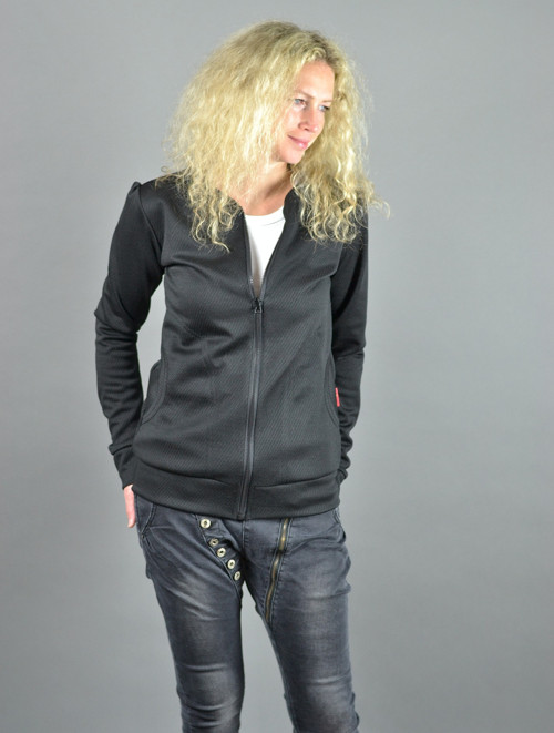 Černá mikina — foto 2