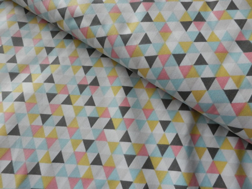 Trojúhelníky pastelové — foto 2