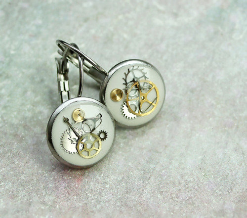 White circles — foto 2