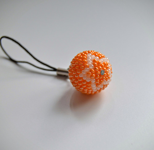 Oranžová obšívaná kulička — foto 2