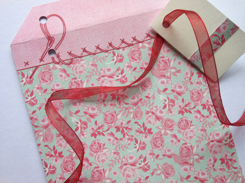 Vyšité růžičky - obal na CD 13x14 cm — foto 4