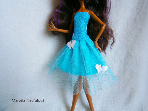 Tyrkysové šaty pro Monster high — foto 2