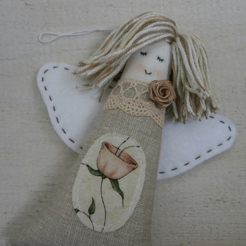 Andělína zasněná — foto 3
