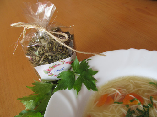 Babiččino "maggi" - sušený Libeček — foto 2
