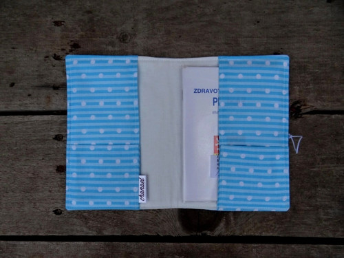Obal na průkazku 2 kapsičky Sanitka — foto 2