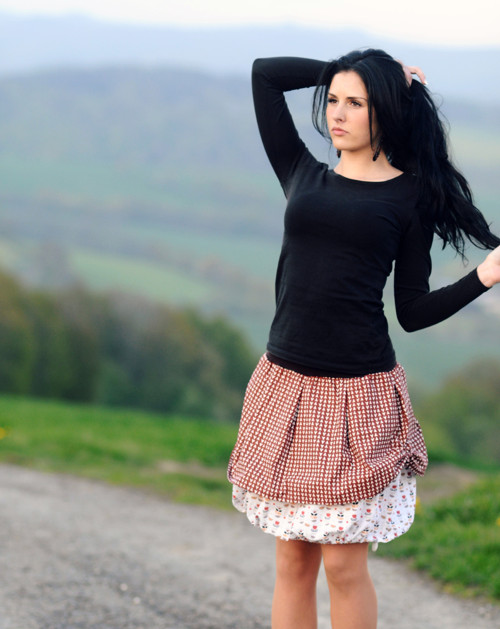 La femme / červená — foto 4
