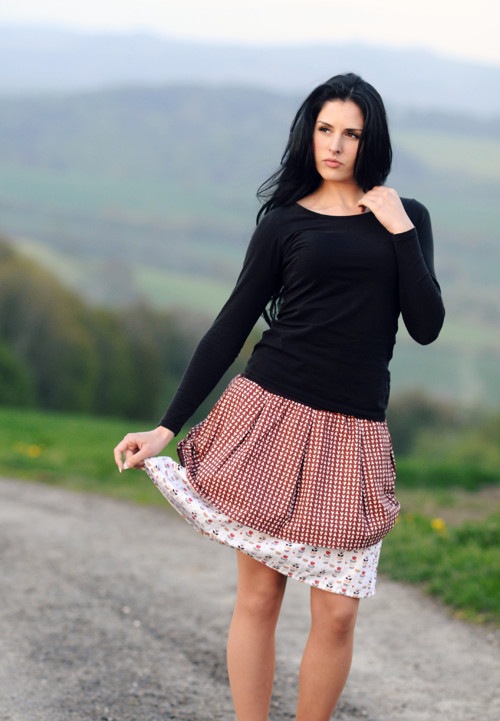 La femme / červená — foto 2