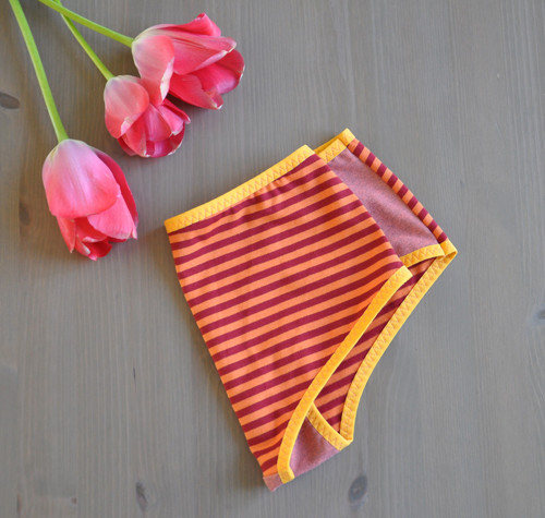 Cosy & Cutty kalhotky vel. M — foto 4