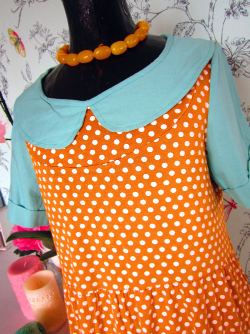 Šaty retro dots s límečkem — foto 2