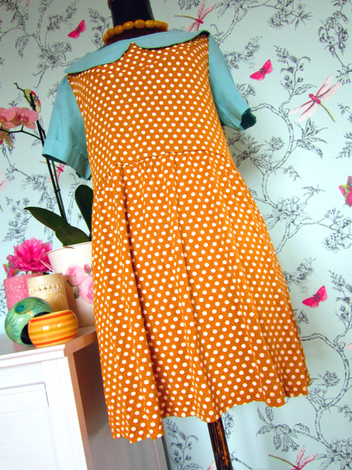 Šaty retro dots s límečkem — foto 3