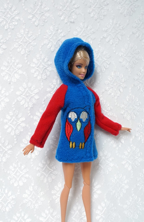 Kabátek s kapuckou pro Barbie — foto 4