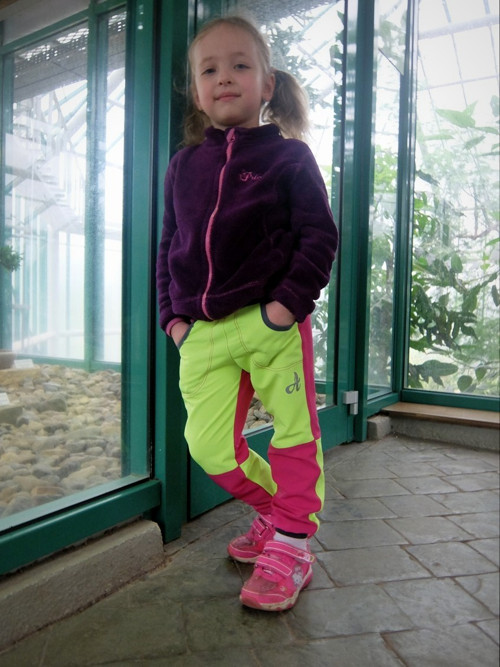 Softshellky-sportovní úplet — foto 3
