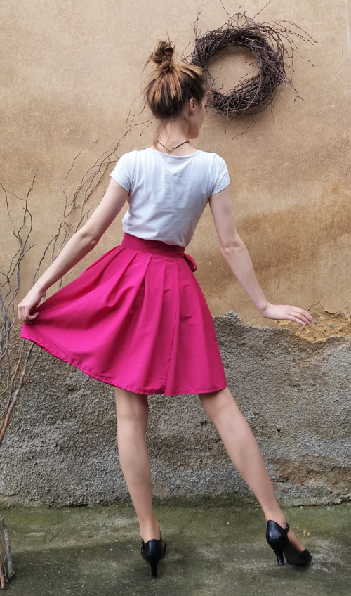 Ďábelsky Růžová Sukénka — foto 2