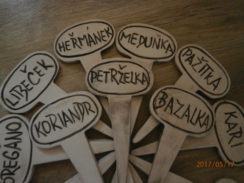 Zápichy k bylinkám — foto 2